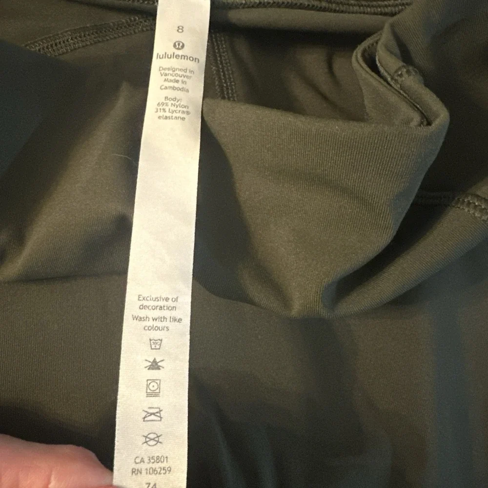 Lululemon Time To Sweat Crop 23